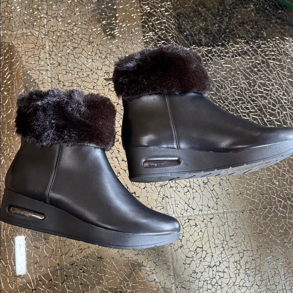 DKNY Black Faux Fur Winter Boots